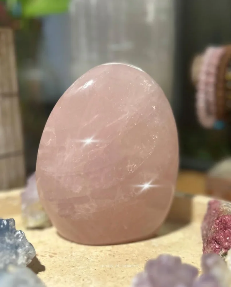 Forme libre de Quartz rose