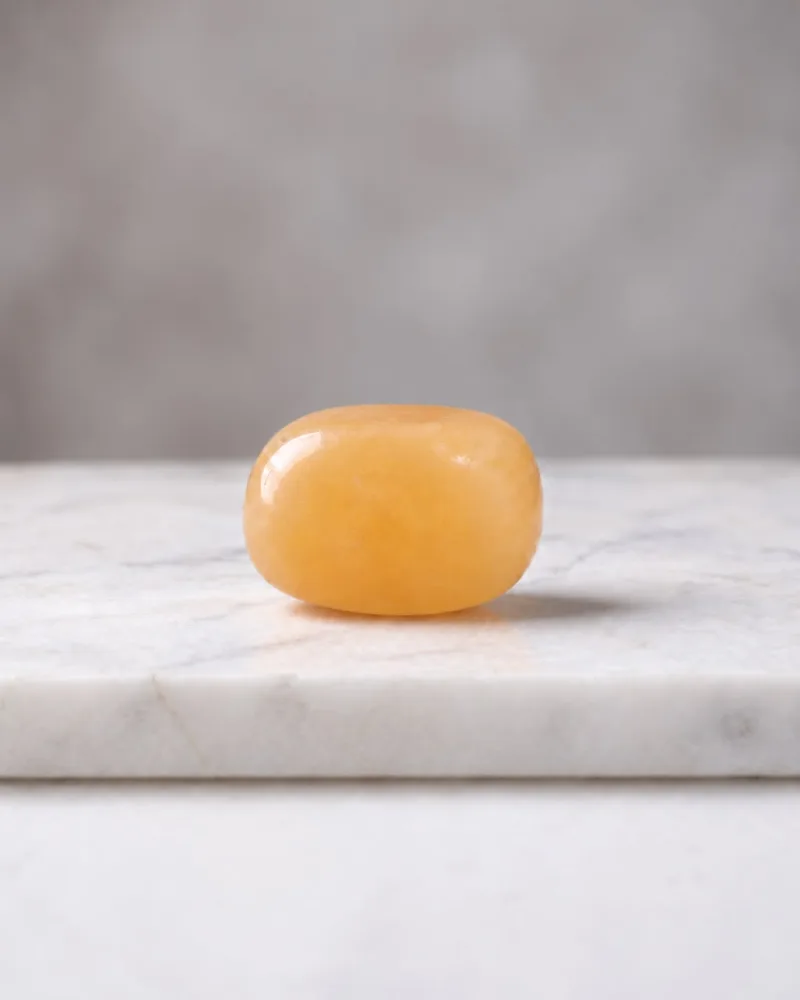 Calcite Jaune Pierre roulée
